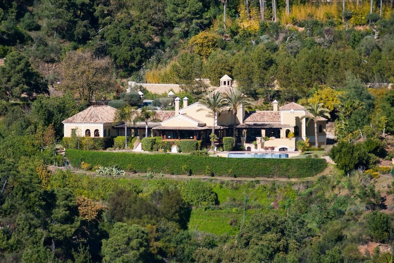 Luxury secluded villa currently for sale in La Zagaleta