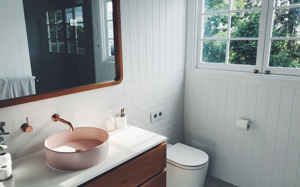 Timeless timber and white bathroom