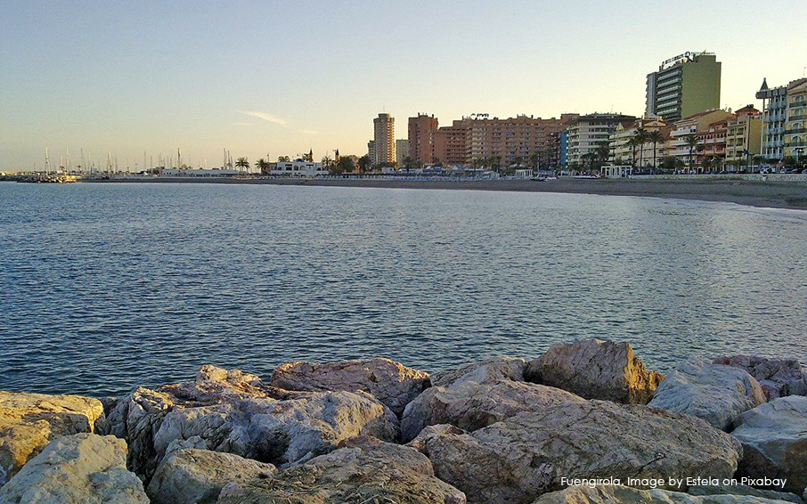 fuengirola beach with apartments