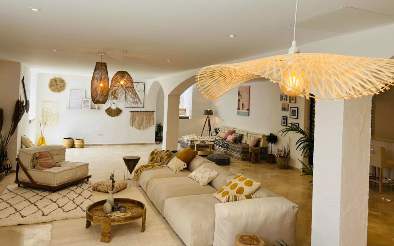 Illuminating Elegance: Tips for Choosing and Planning Lights for your Home