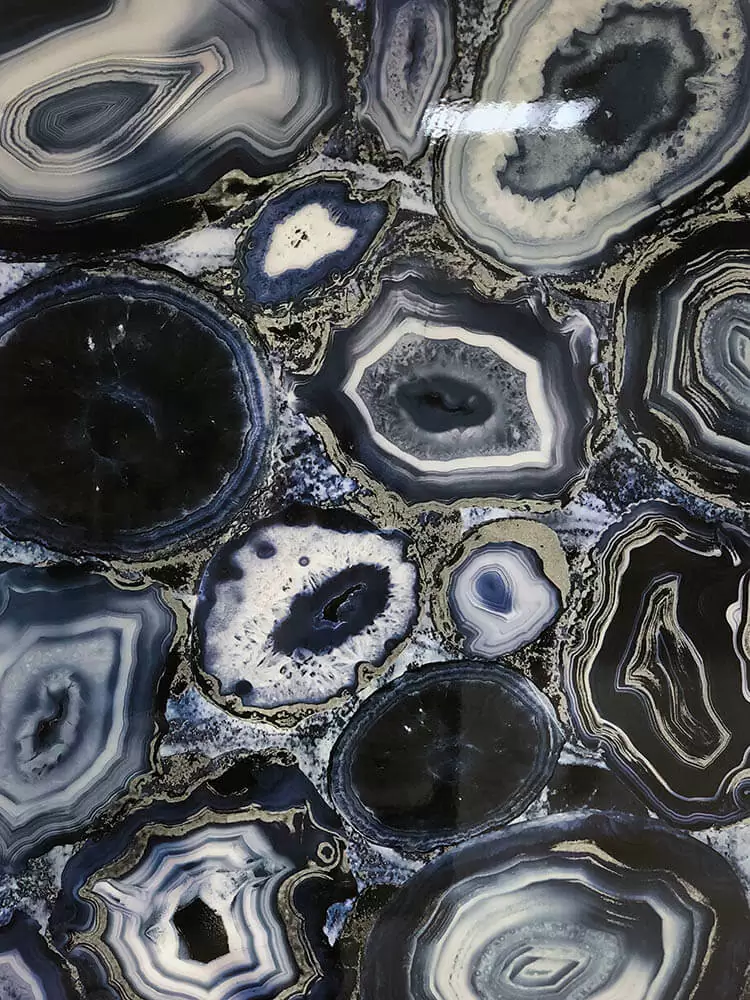 Showroom Blue Stone Painting