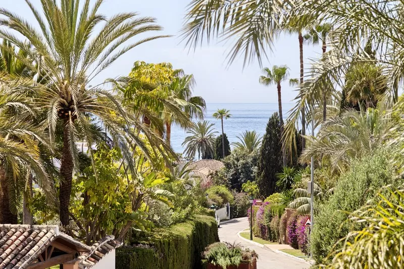Street with villa currently for sale in Los Monteros